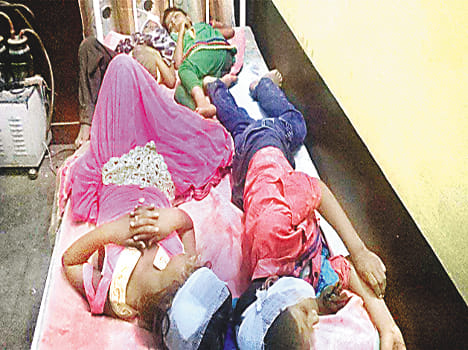Loader procession reflex , a death , 20 injured