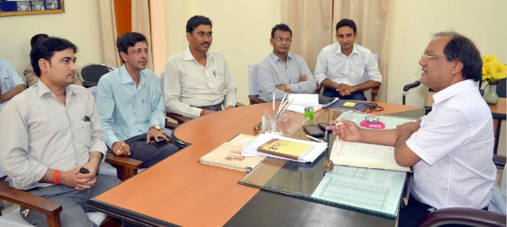 The doctors rallied against deputy CMO