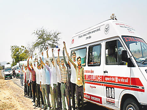 108 and 102 of the wheel ambulances jams