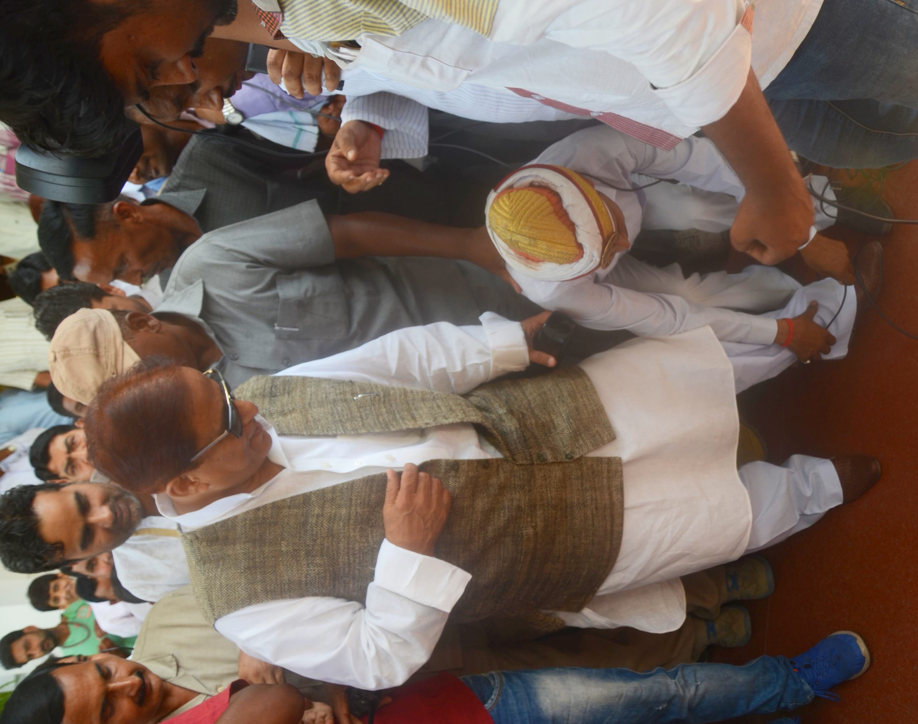 cross voting in vidhan parishad election exclusive pics