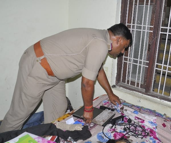 Woman died in sitapur