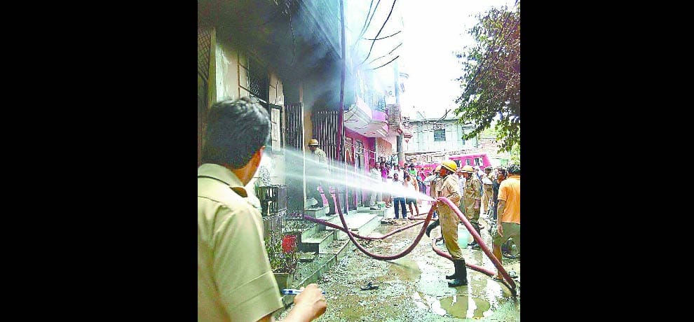 After gas leak explosion, seven scorched