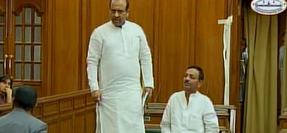 video: BJP's Vijender Gupta stand on a bench to protest against Delhi Govt inside State Assembly