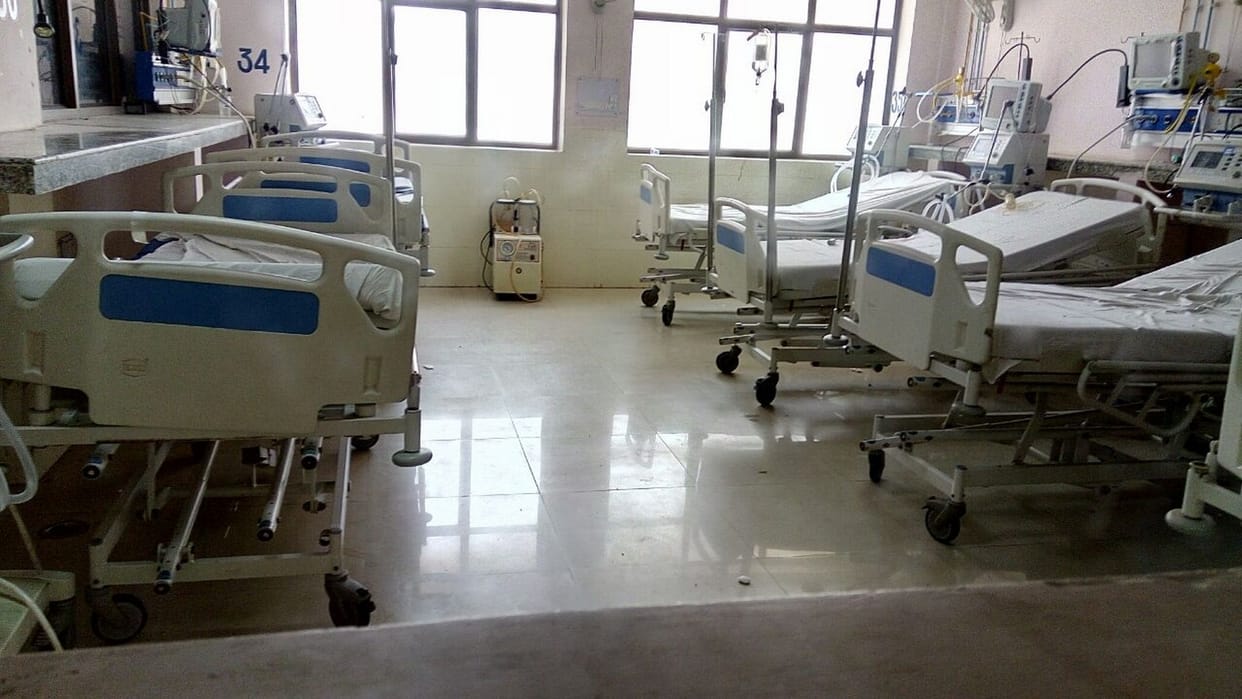 lock in emergency of encephalytis ward