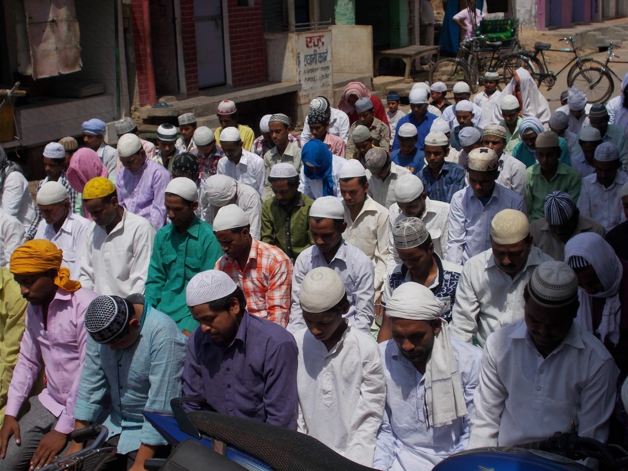 The royal mosque Begmabad  First read the prayers of Begum Sumru