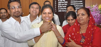 Rakhi Birla had a birthday gift, she became vice president of the Delhi Assembly