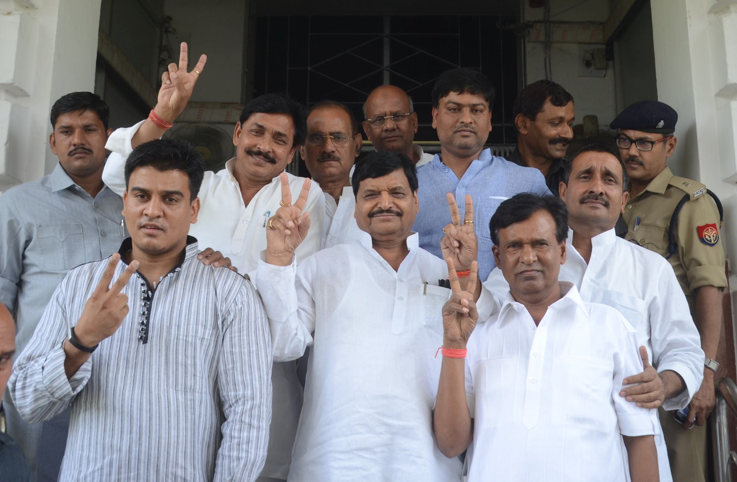 cross voting in vidhan parishad election exclusive pics