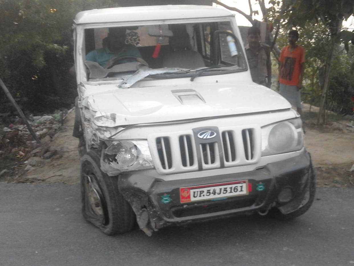 Two teenagers killed in crash bike rider