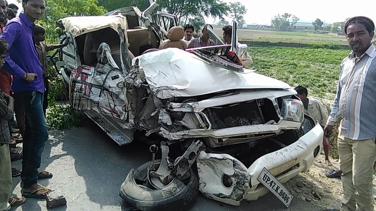 Three killed in bus and jeep collided