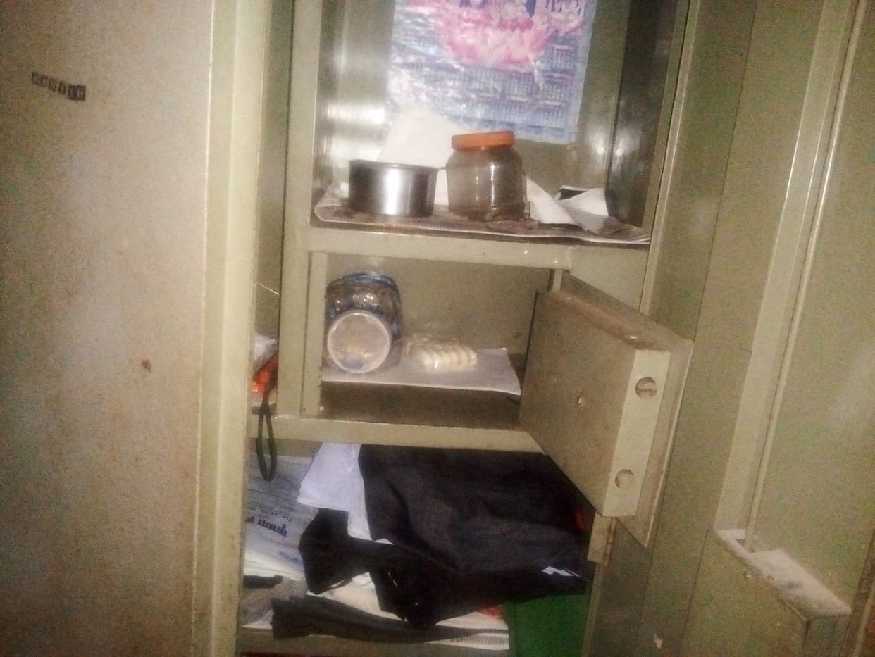 Cash, jewelry thieves took away millions of goods