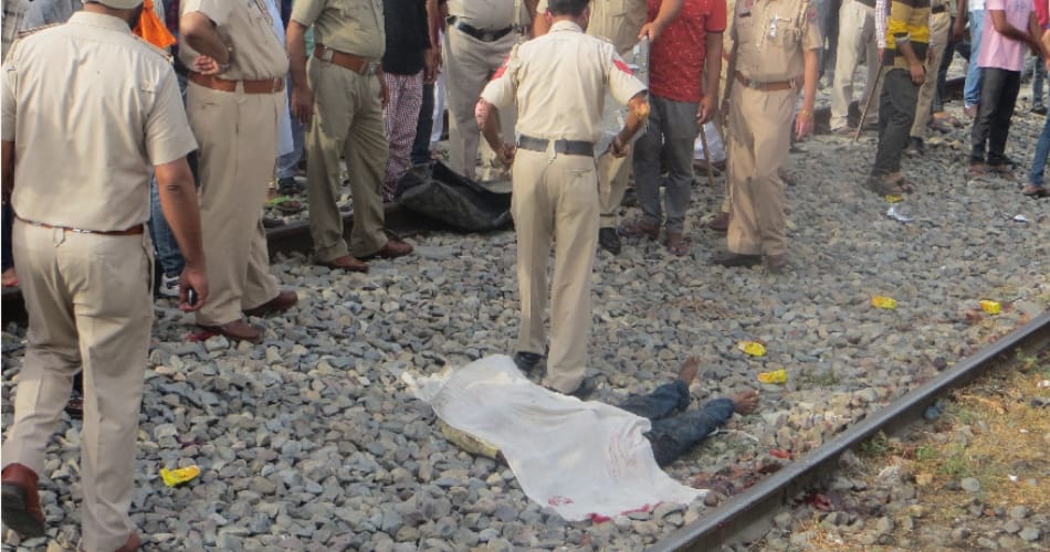 suicide, boy suicide, boy jumped in front of nanded sahib train, firozpur, jalalabad, punjab