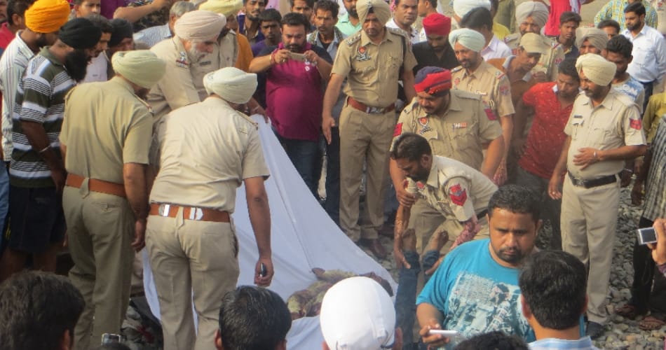 suicide, boy suicide, boy jumped in front of nanded sahib train, firozpur, jalalabad, punjab
