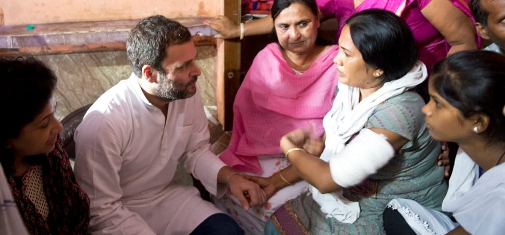 rahul gandhi reaches arthala to meet congress activist who hurt her hand while modi effigy burning