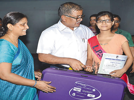 Medhavion be rewarded