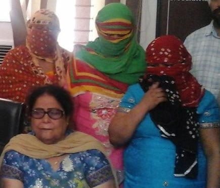 lady ips office busted sex racket at jalandhar, see pics