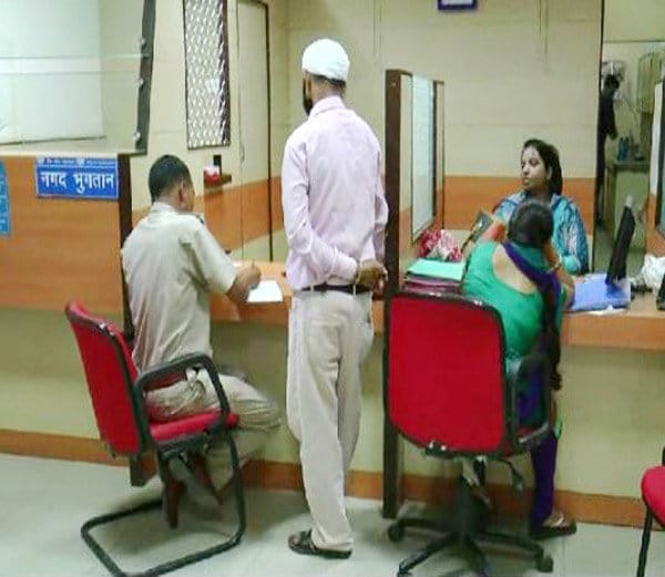 10 types of accounts and documents where linking aadhaar is must before these deadlines