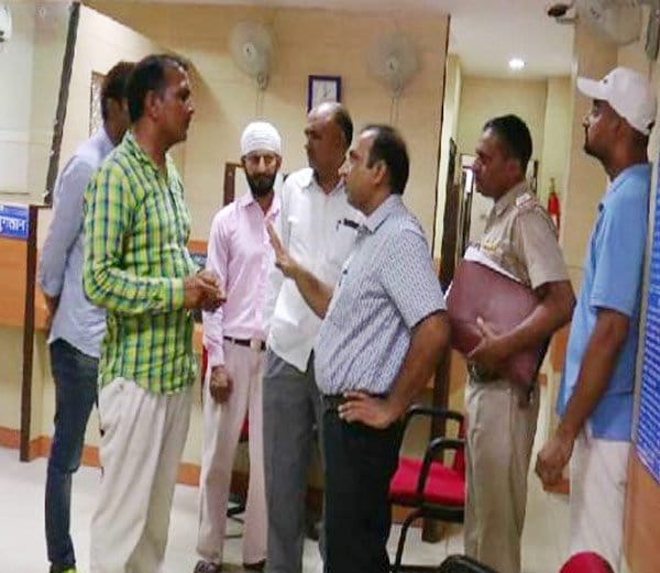 bank robbery, bank loot, bank of maharshtra robbery, sirsa ban loot, haryana