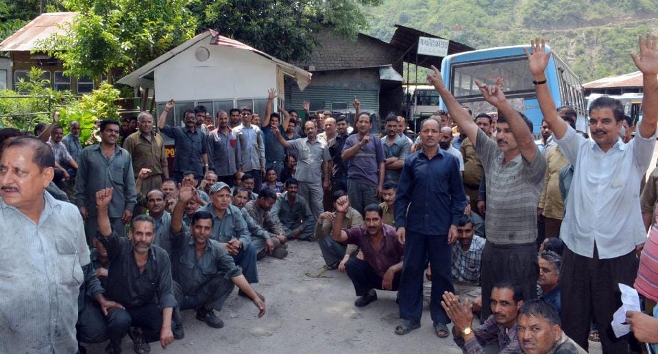 10 lakh bankers to strike on July 29