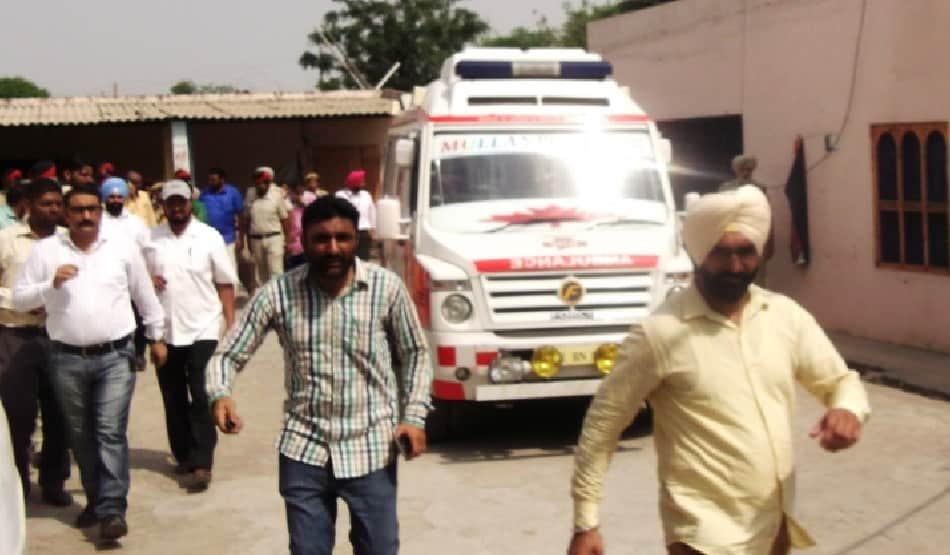 strike for release of Sikh prisoners, police forcefully admitted hospital to khala
