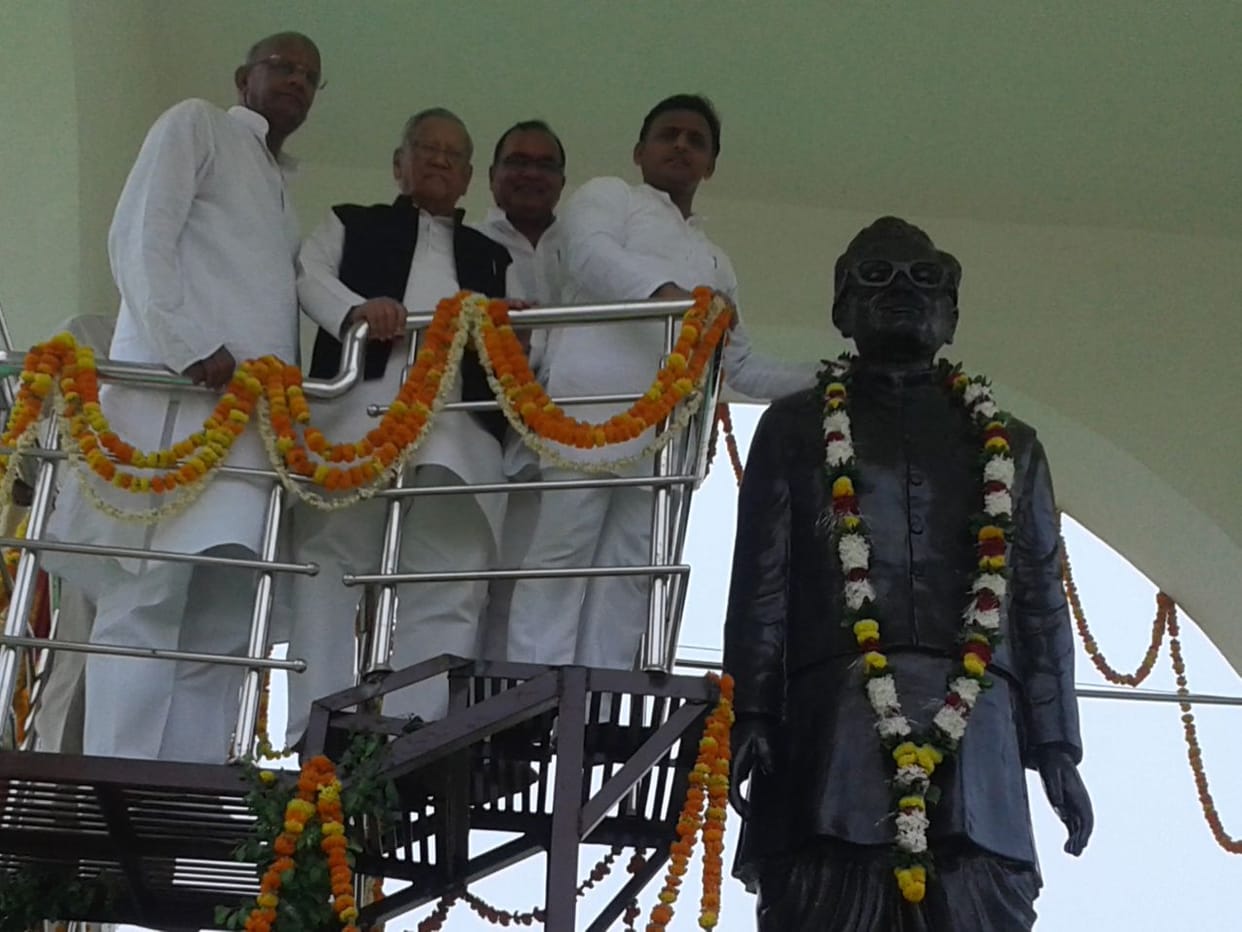 CM-given gift of 195 carore