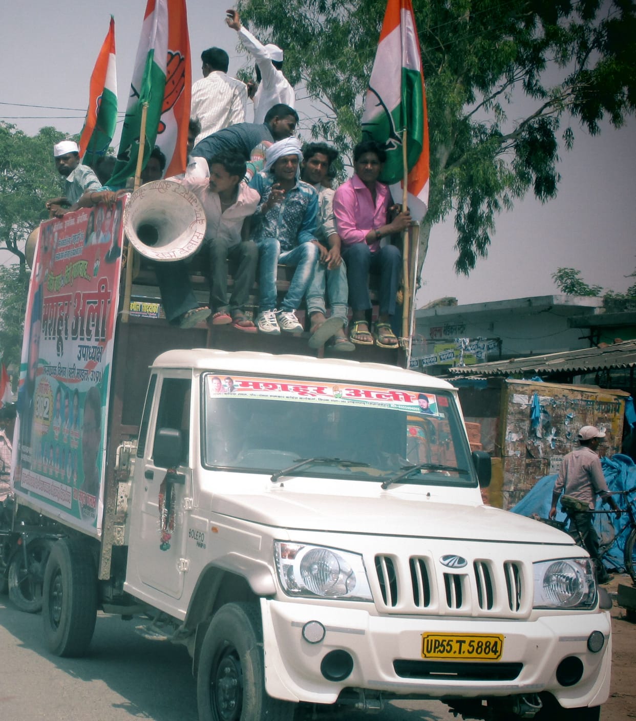 इस बार नहीं चलाया कलम, अगली बार कार्रवाई तय