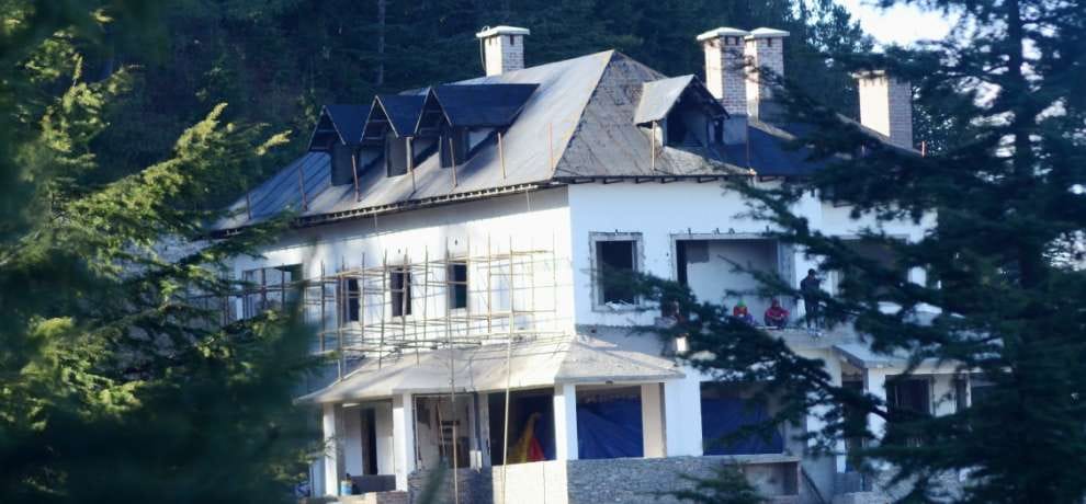  New Dispute over Priyanka Gandhi house at shimla charabra.
