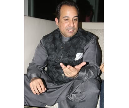  Interview of rahat fateh ali khan.