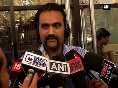 Delhi restaurant owner denies discrimination charges