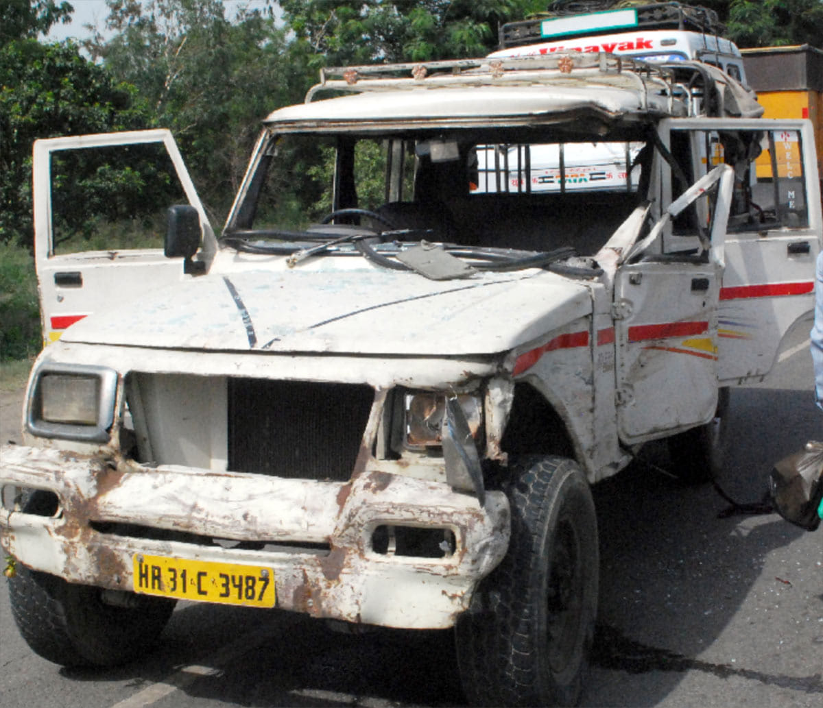 four people dead in road accident
