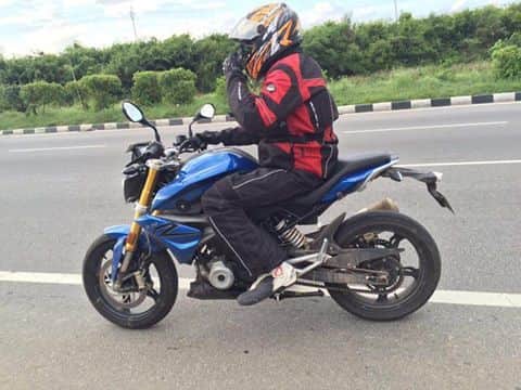 BMW G310R Spotted Testing, India Launch By October 2016