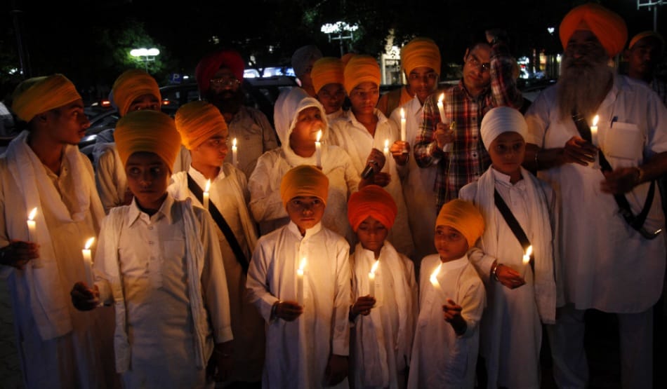 candle march against newly appointed punjab congress in-charge kamal nath