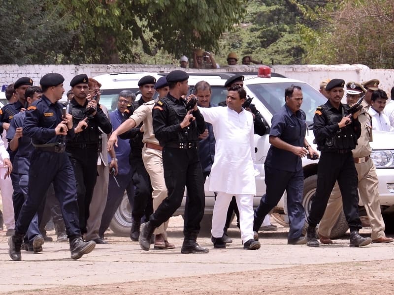 cm ahve visited jawahar bagh by plane