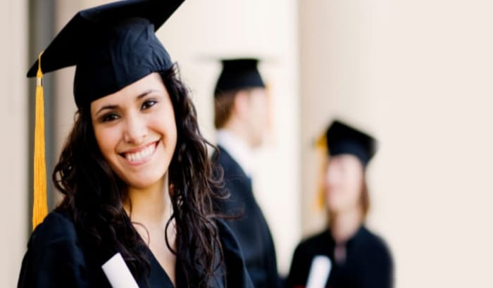 Education loan increased by 20 percent Indians took loans worth Rs 1.10 lakh crore to study in April-October