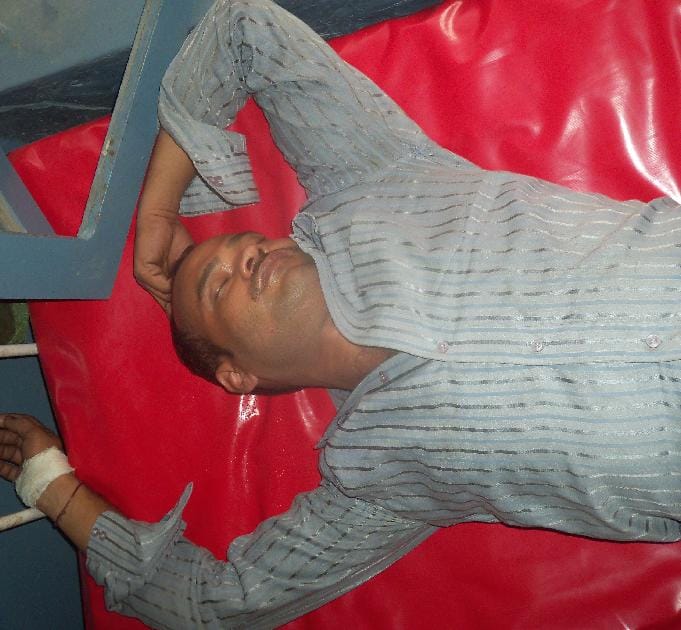 Jhrkhurani was struck by passenger