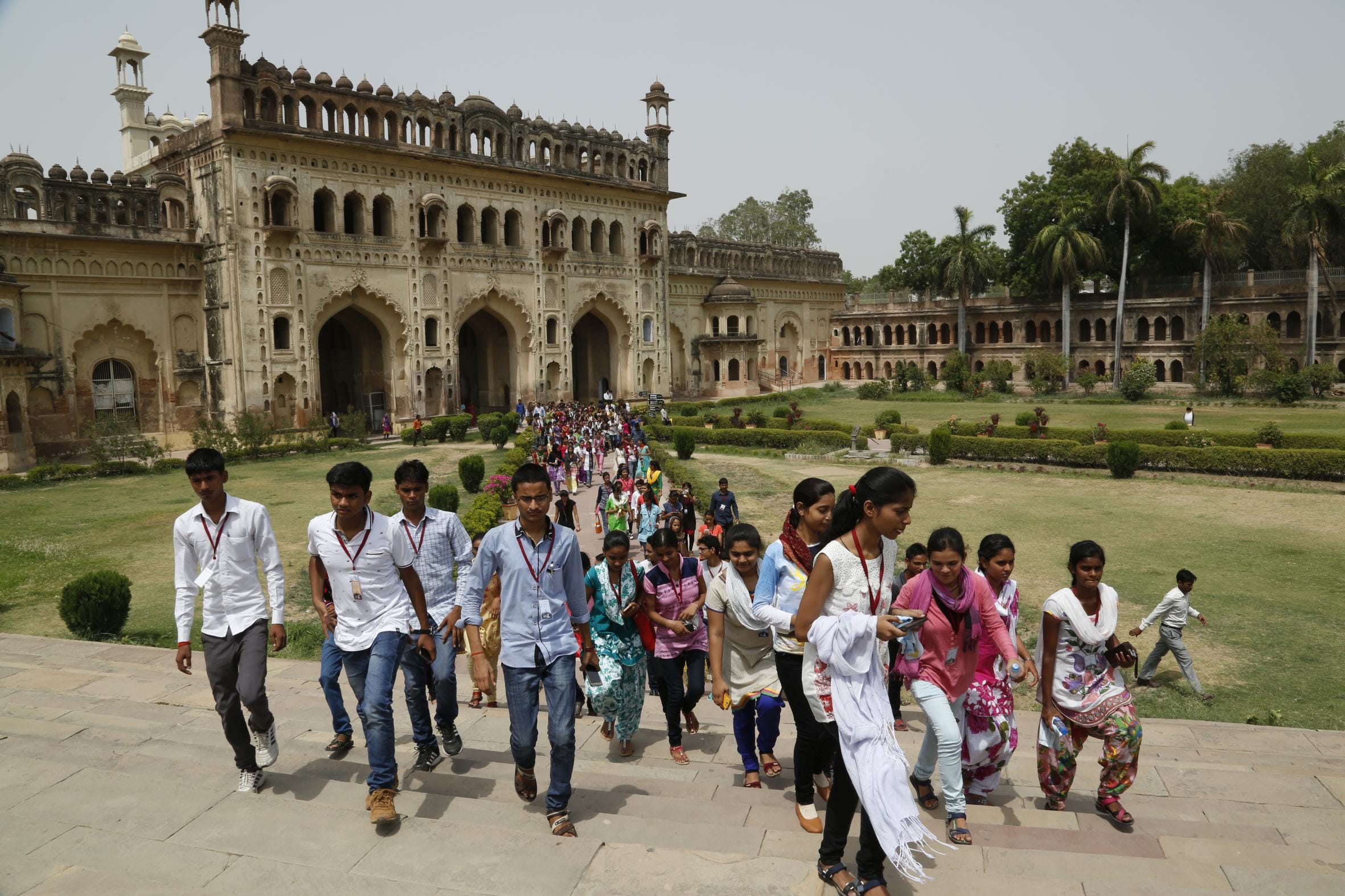  Toppers went on tour with Amar Ujala team.