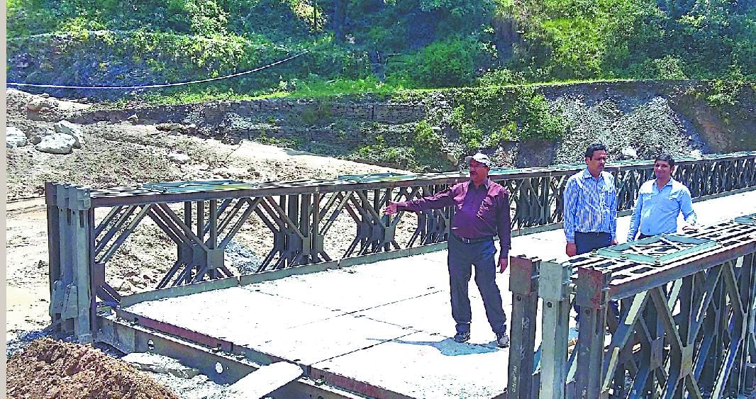 Operation of vehicles today will Hrdia Valley Bridge