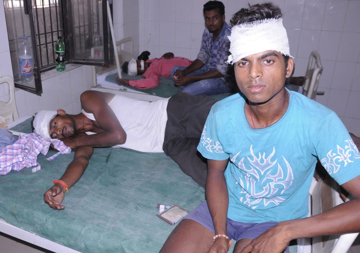 In path dispute beaten, eight injured