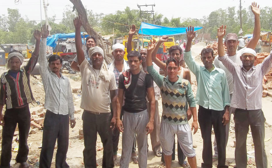  Against municipality Villagers display
