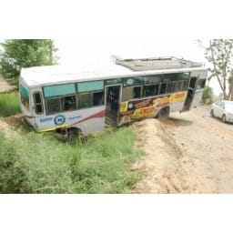 sirsa, hindi news, buss, sirsa