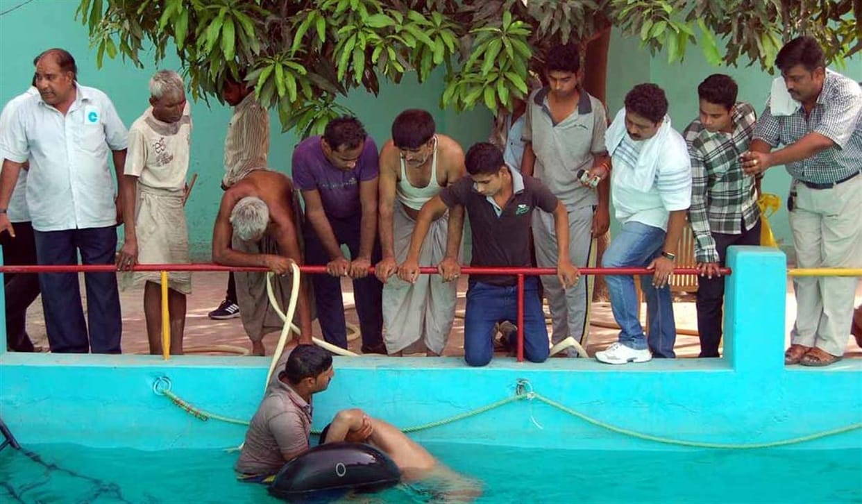 Elderly man drowned in the swimming pool of death , accused of murder