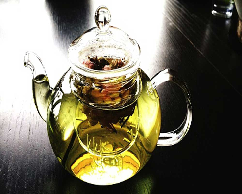 Should You Drink Green Tea Before Bed