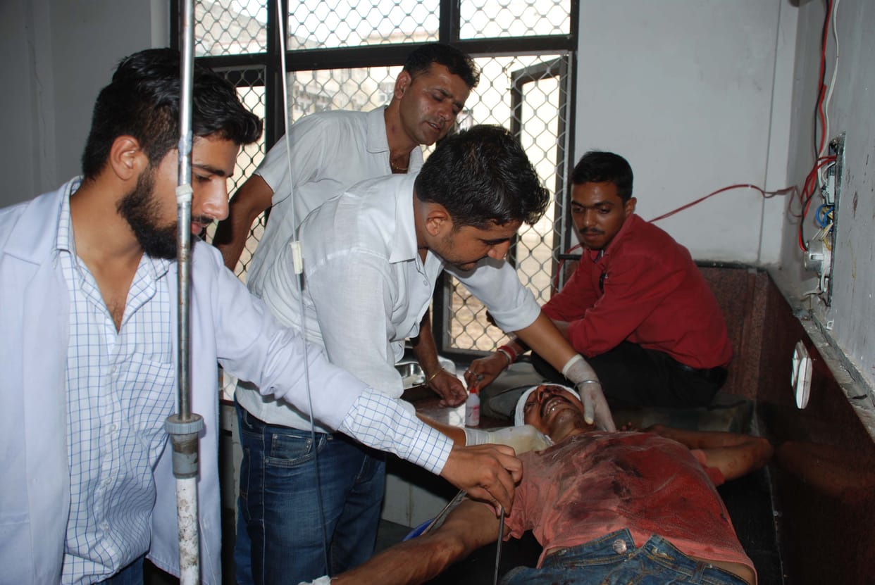 bike clashed with dividers, a death