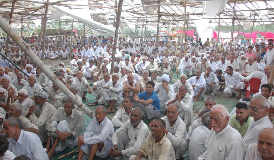 jat protest for reservation: now congress and INLD support in protest