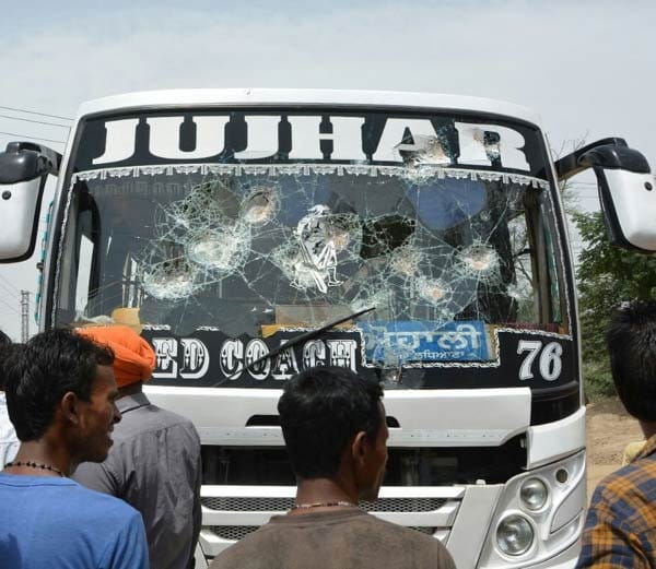two sister killed in road accident at ludhiana, see pictures