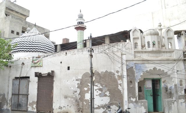 Two hundred and twenty-year-old royal mosque