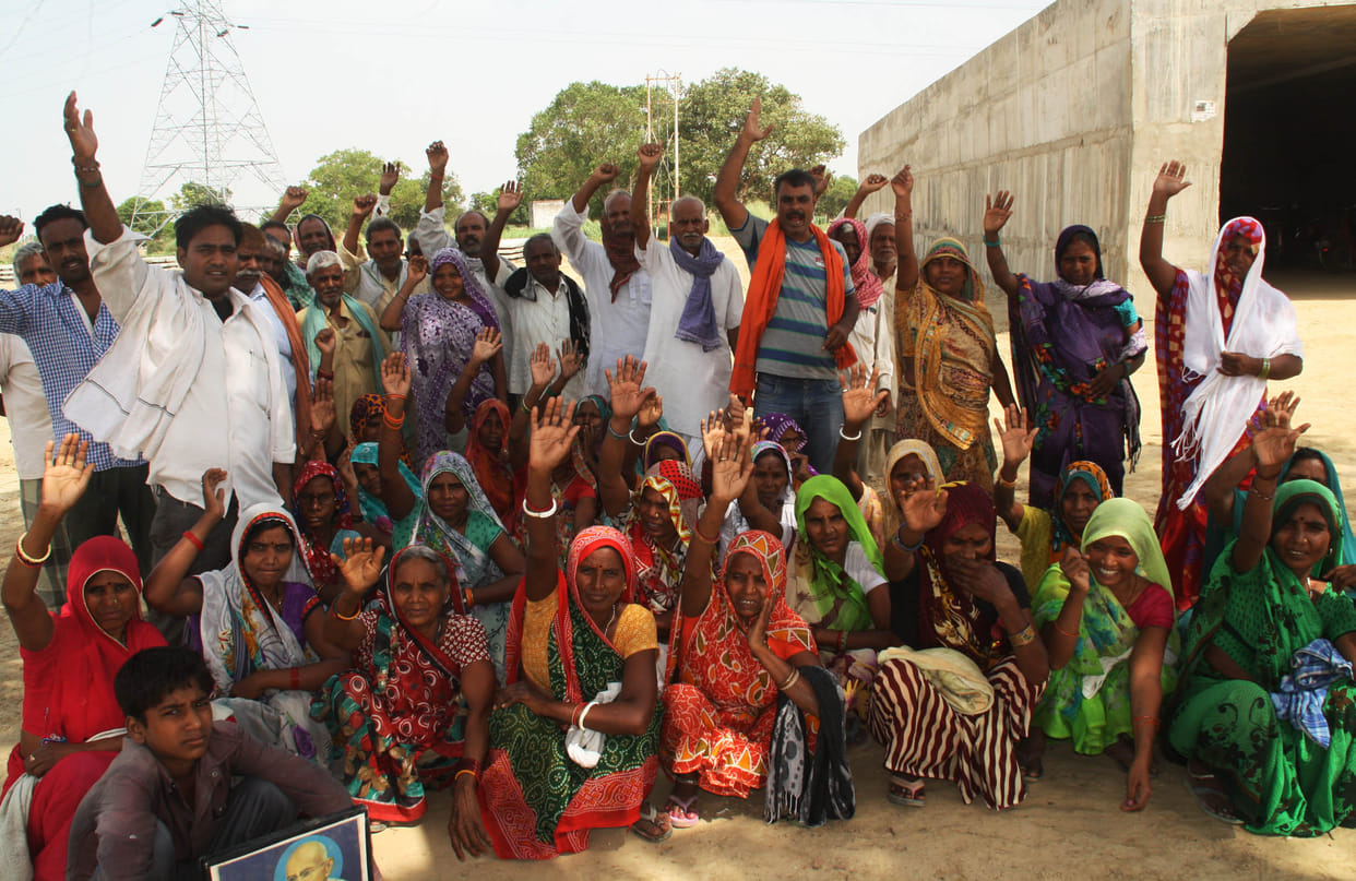 Moving the farmers in Adilpur satyagraha.