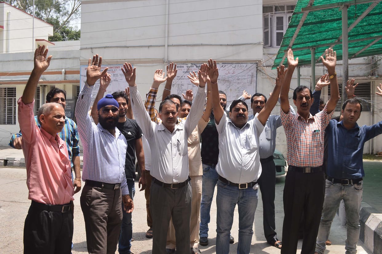 pen down strike against gov