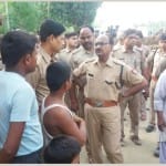 दो पक्षों के बीच चले ईंट पत्थर, चार घायल