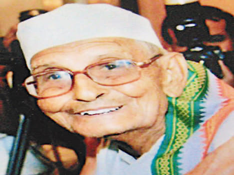 The final farewell to the freedom fighters