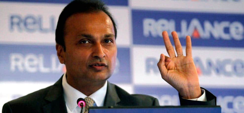 rcom to sell its wireless business to reliance jio